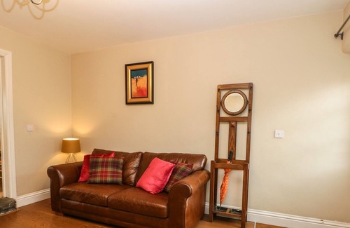 Monyash Cottage | JASMINE COTTAGE, pet friendly, with open fire in Bakewell