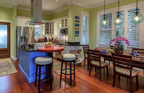 Bahama Village House | *JASMINE JEWEL @ THE ANNEX* Lush Private Home & Pool + LAST KEY SERVICES…
