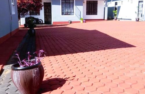 Moshi Apartment | Jasmine's SnowPeak apartments - Kilimanjaro