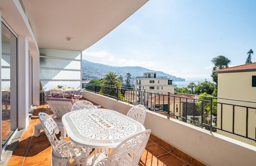 Se Apartment | Jasmineiro Apartment - By Wehost