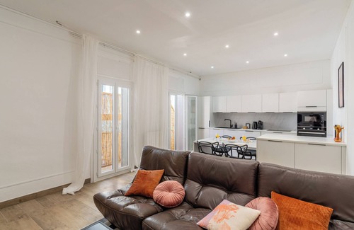 Beziers Apartment | Jaspe Flat, T4 de Charme Avec Exterieur