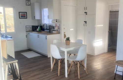 Yucca Valley House | Jasper Glow 2BR Stargaze 4 Acres near Joshua Tree Ev Charger Hot Tub Swing Set