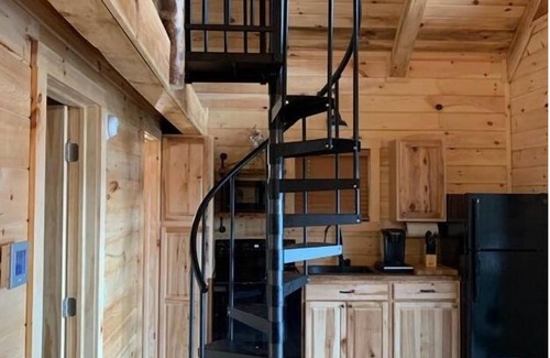 Scio Villa | Jasper/Hot Tub-Lakeview -Pet friendly-8 Person Lodge