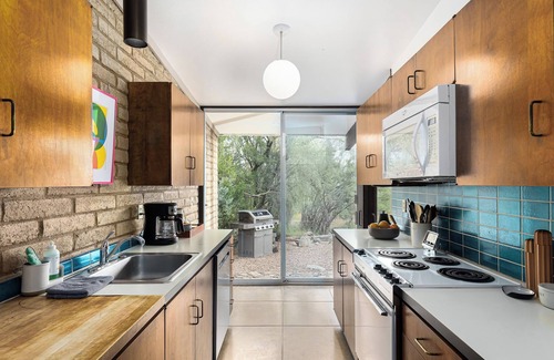 Old Spanish Trail Estates House | Javelina House Mid-Century Desert Oasis with optional heated pool