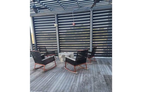 Baymeadows Condo | Jaxonville Luxury Condo⬗| Resort Access | SLEEPS 6