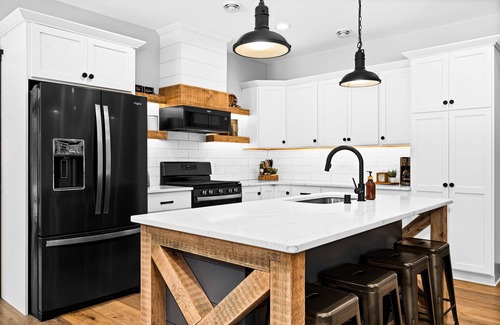 Esko House | Jay Cooke Park and Spirit Mtn Retreat with wood-burning sauna and game room
