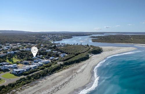 Augusta House | Jay's Beach House I Private Properties