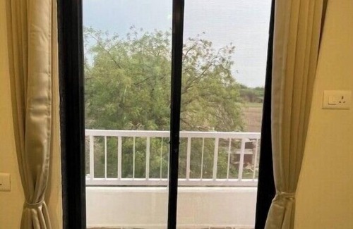 Akalkot Apartment | Jay Shankar House Room 1 AC #3