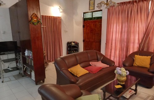 Udunuwara House | Jayasi Home