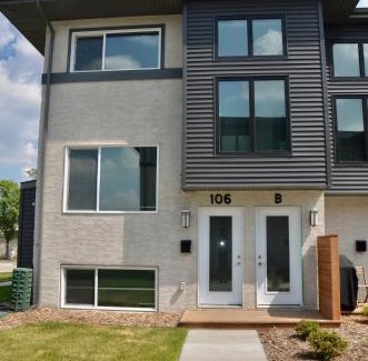 Winnipeg Apartment | Jaydens Gem