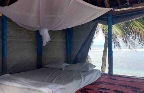 Apia Bed & Breakfast | Jaymy Beach Fales