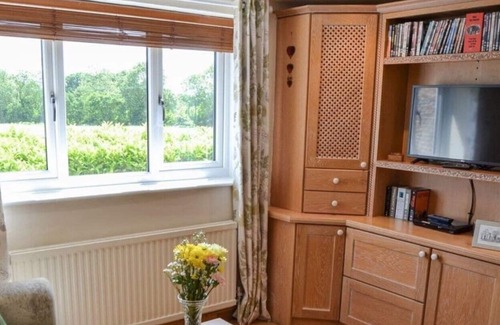 North Walsham Cottage | Jays Hatch Holiday Cottage Perfect for Couples or Single travellers.