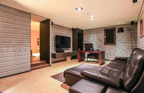 Uijeongbu Hotel | Jbis Hotel
