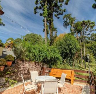 Jardim do Embaixador Ski Chalet | Jd Embaixador, 3Q, 5min Paque Capivari