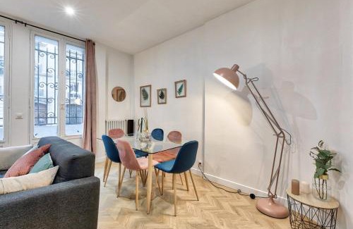 Quartier de la Plaine-de-Monceaux Apartment | JDARDC - Appartement métro Wagram 8P