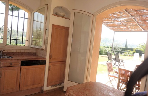 Saint-Jacques Villa | JDV Holidays Villa Oliviers - with large heated pool, in quiet spot near Grasse