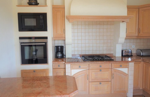 Saint-Jacques Villa | JDV Holidays Villa Oliviers - with large heated pool, in quiet spot near Grasse