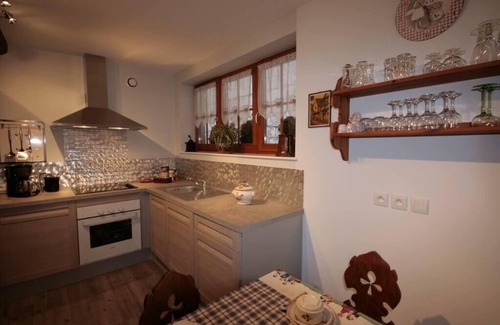 Kaysersberg-Vignoble Apartment | Jeanne, Apartment 4 people in Kaysersberg - 2 bedrooms