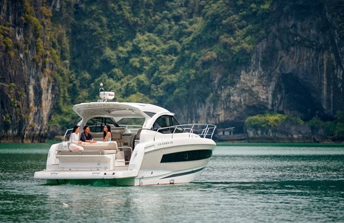 Ha Long Boat Rental | Jeanneau Leader 36 Yacht Charter - Vietyacht Marina Club Halong Bay Cruise