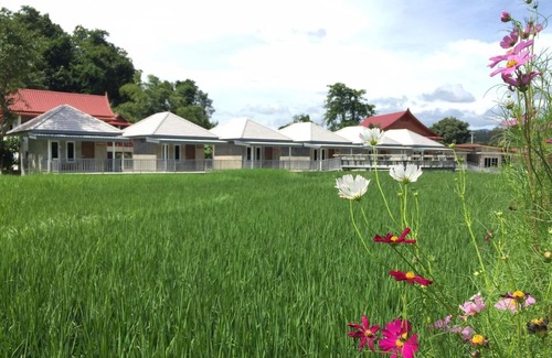 Chong Kham Hotel | Jeerang Countryside Resort