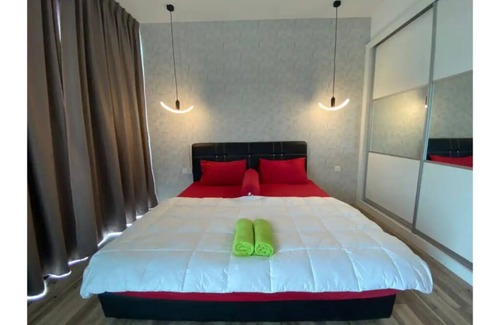 Kuching House | Jeff and Ricky Homestay 43 @ Gala City Residence