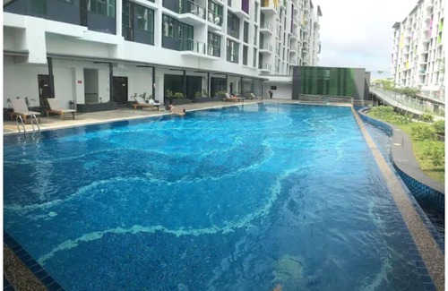 Kuching Condo | Jeff and Ricky Homestay 12 @ Vivacity Megamall