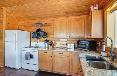 Indian Mountain Cabin | Jefferson 'Longbow Retreat' w/Rocky Mountain View