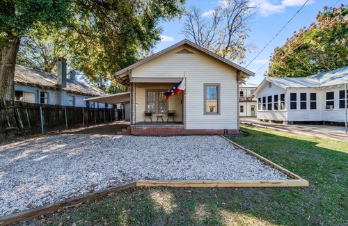 Freetown - Port Rico Apartment | Jefferson Rental Room 1