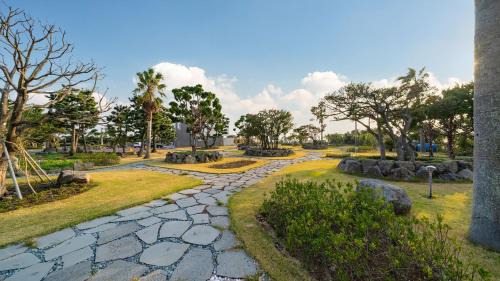 Pyoseon House | Jeju Badayeon Villa