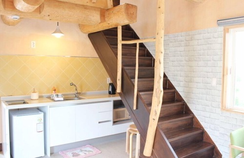 Pyeongdae-ri Condo | Jeju Bijarim Midam Pension