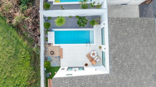 Pyoseon House | Jeju stay eden Dokche poolvila Pension