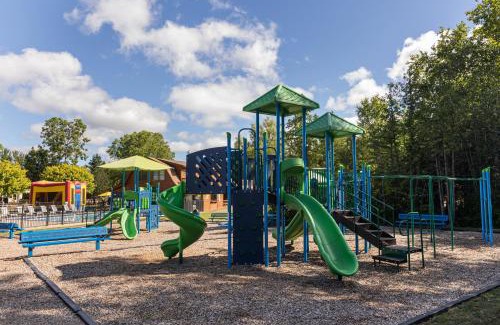 Petoskey Other | Jellystone Park TM Petoskey