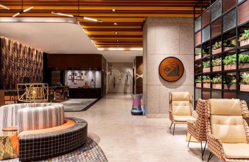 Orchard Hotel | JEN Singapore Tanglin by Shangri-La