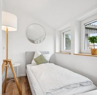 Oberdorla Apartment | Jenapartments Penthouse Terrasse Waschtrockner sehr zentral