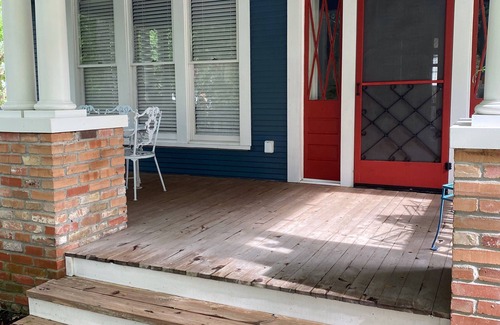 Brenham House | Jenn’s Den