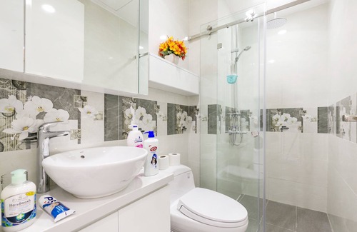Bach Dang Riverside House | Jennifer House - Millenium Apartment