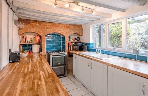 Wickham Market House | Jenny Rose Cottage, Wickham Market