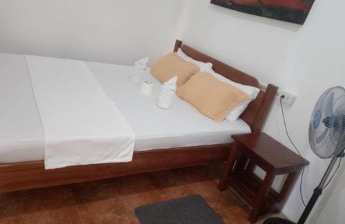 Port Barton Hotel | Jeno Tourist Inn