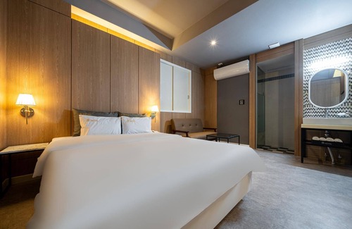 Jeongeup Hotel | Jeongeup H
