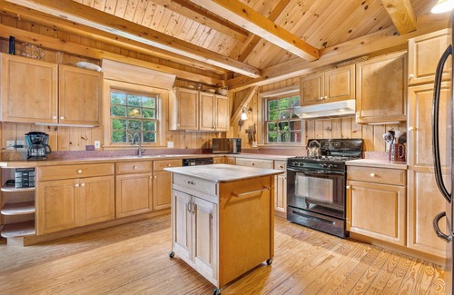 Jericho House | Jericho VT - Green Mountain Getaway.