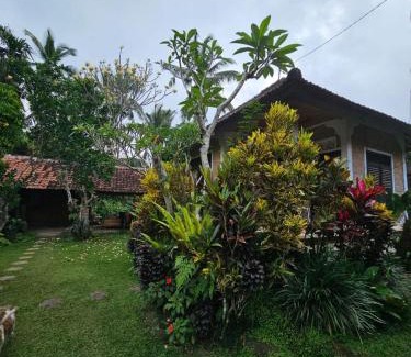 Tua House | Jero Pinge Homestay