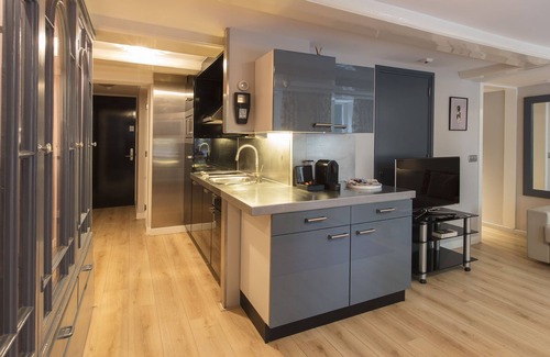 Canal Ring Apartment | Jeroen Bosch apartment