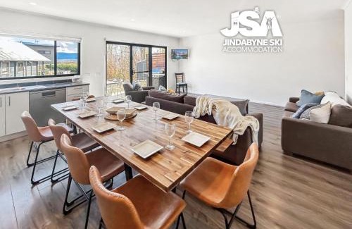 East Jindabyne House | Jerrara Escape One