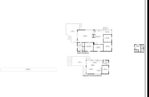 Erowal Bay House | Jerrinja - Absolute waterfront with jetty - 5 mins to Hyams Beach