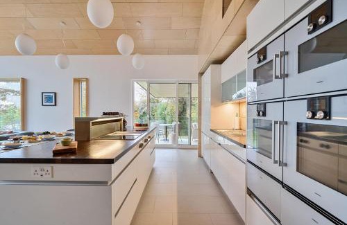 Wimborne House | Jessamy