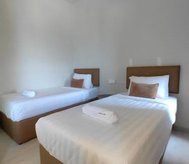 Downtown Kota Kinabalu Apartment | Jesselton Quay by Miraton Lodge 2