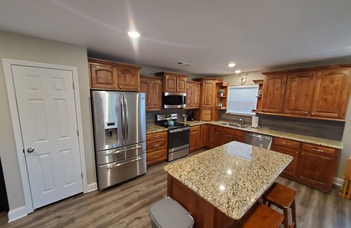 Beaver Shores House | Jessica's Beaver Lake Bungalow-Short Walk to Boat Ramp and Shoreline!