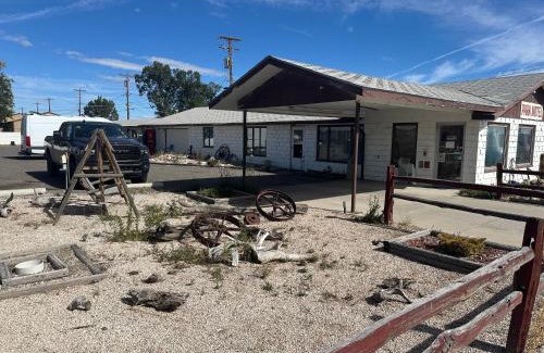 Powell Hotel | JET Motor Inn