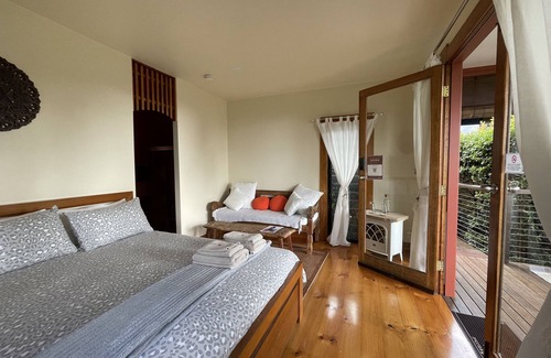 Eudlo Bed & Breakfast | Jetavana