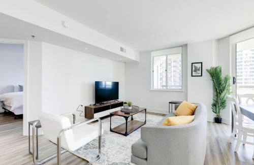 Crystal City Apartment | Jetsetter's 2BR Hub Between DC & Airport